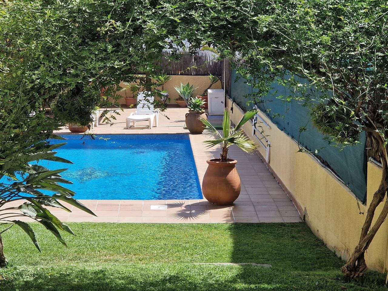 Foto 5 von 42: Ferienwohnung für 8 Personen mit Pool