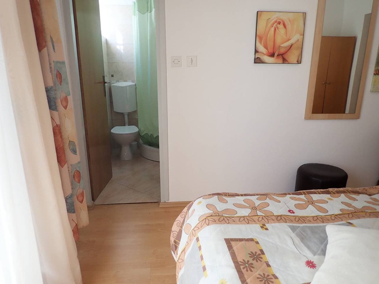 Foto 12 von 17: Zimmer für 2 Personen mit Balkon