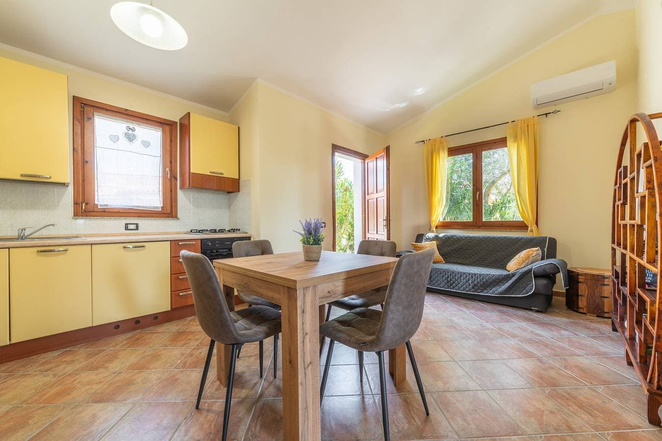 Foto 7 von 24: Ferienhaus 'Stellina' mit privatem Garten und Klimaanlage