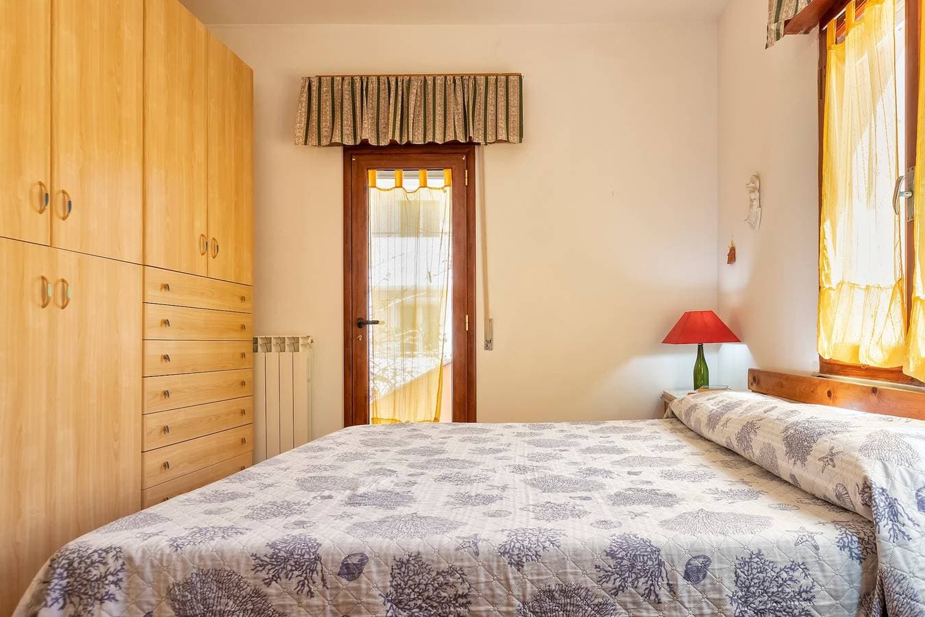 Foto 4 von 23: Ferienwohnung 'Lilla' mit direktem Meerblick, privater Terrasse und WLAN