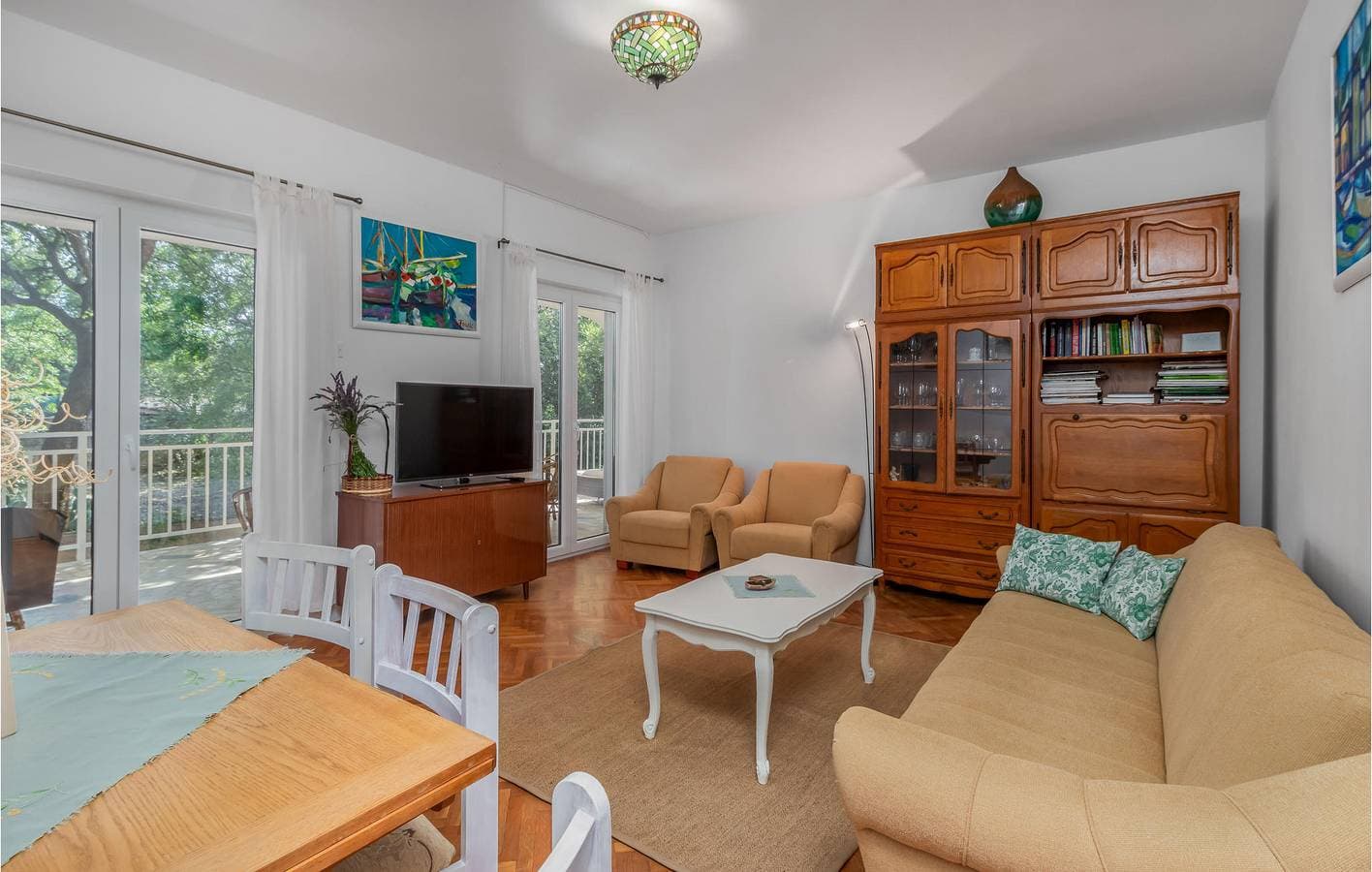Foto 4 von 32: Gemütliche Ferienwohnung mit Meerblick, Terrasse und Parkplatz – in der Nähe von Klenovica