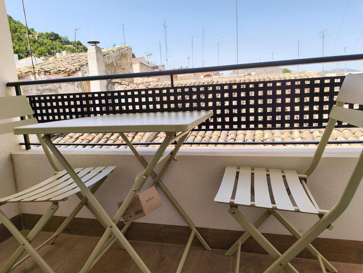 Foto 4 von 35: Three-Bedroom Premium Apartment with Balcony