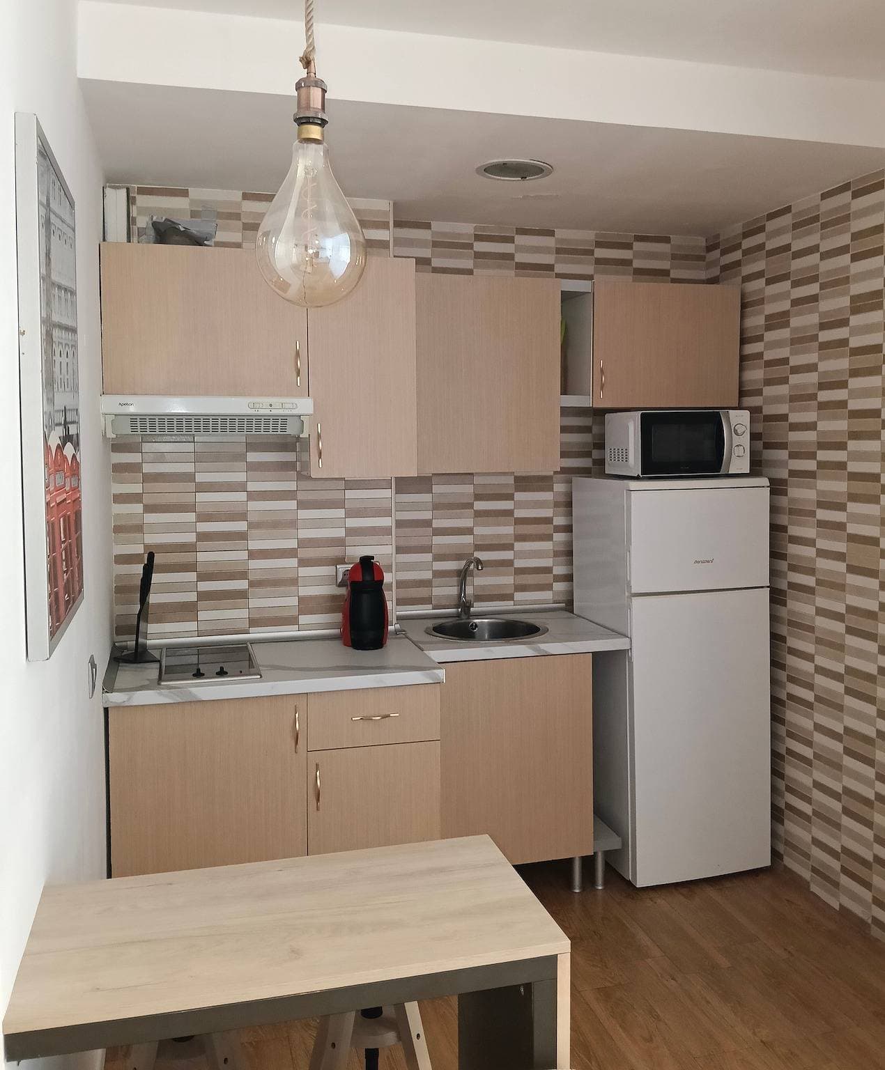 Foto 10 von 24: Einzimmerapartment 'Torremolinos' mit Gemeinschaftspool, Gemeinschaftsgarten und WLAN