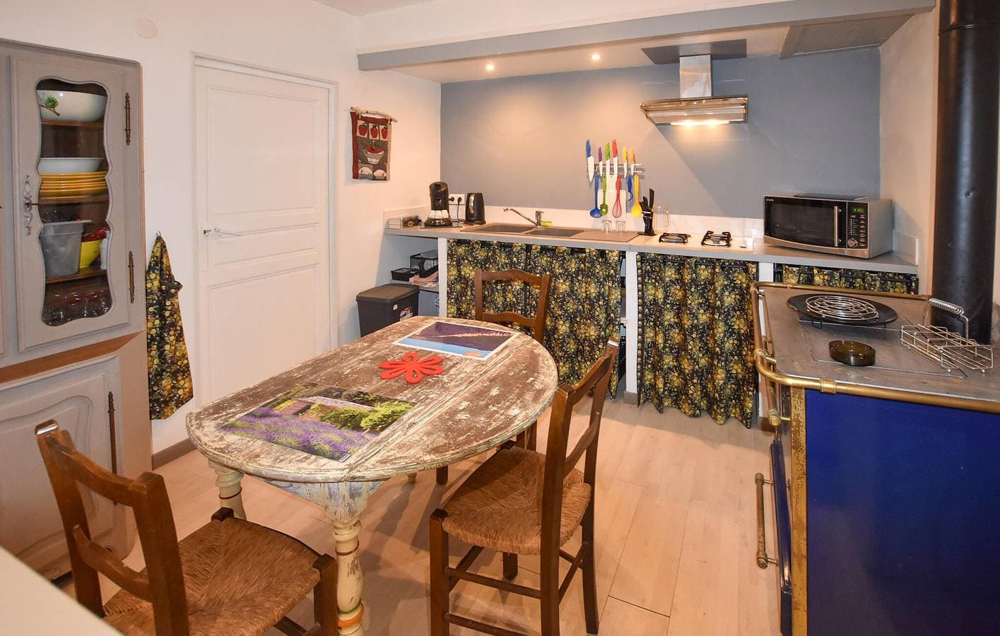 Foto 4 von 16: Gemütliche Ferienwohnung in der Nähe von Montagnac-Montpezat mit Parkplatz und Petanque-Bahn