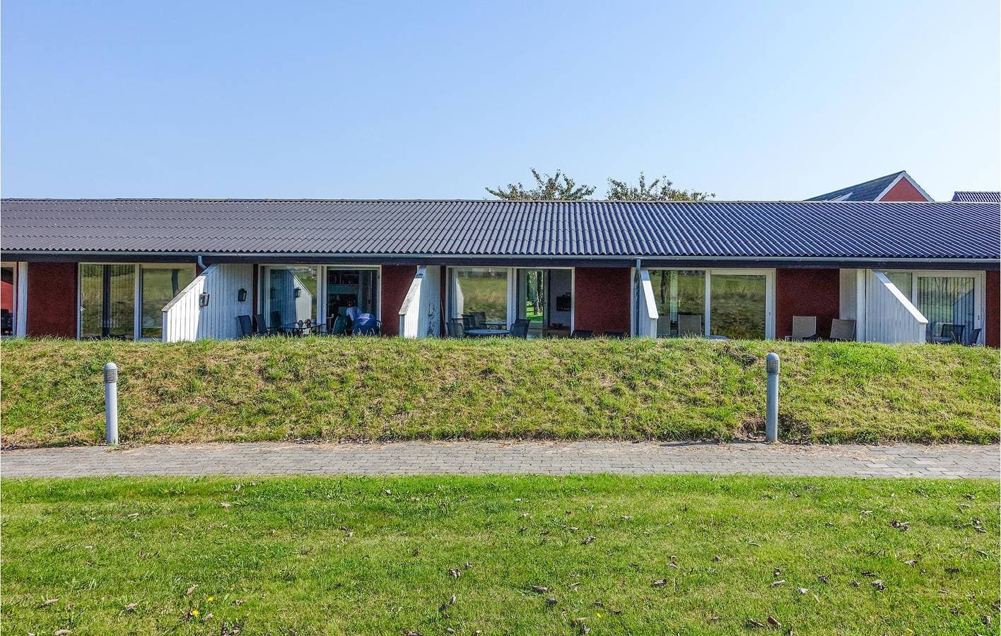 Foto 2 von 21: Ferienwohnung für 4 Personen mit Pool
