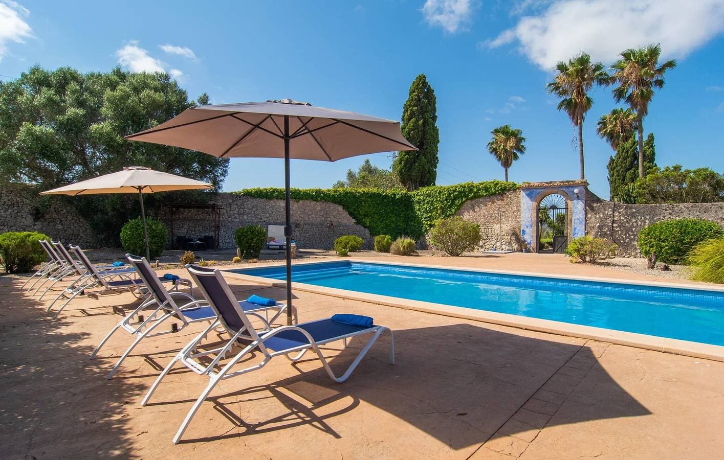Foto 9 von 52: Gemütliche Wohnung mit Pool, Terrasse und Grill bei Montuïri