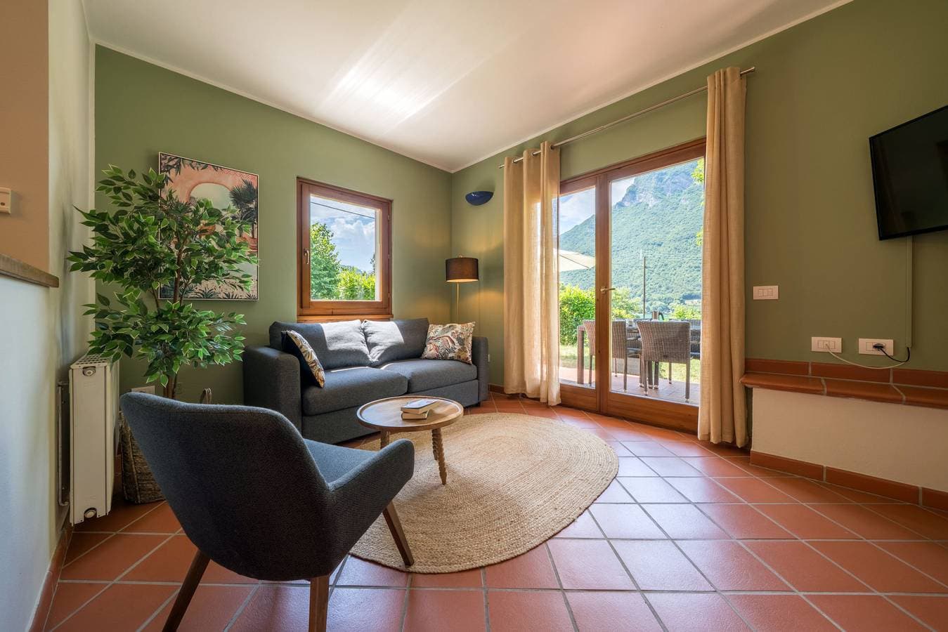 Foto 13 von 18: Ferienwohnung für 6 Personen mit Garten