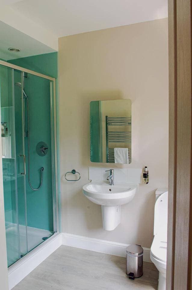 Foto 10 von 11: Double Room with Private Bathroom
