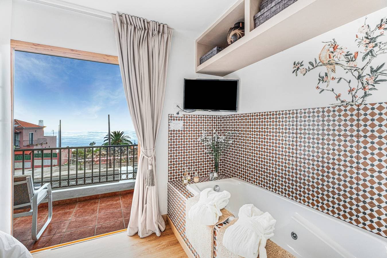 Foto 10 von 45: Casa Rural Agua Blanca mit Meerblick und Whirlpool