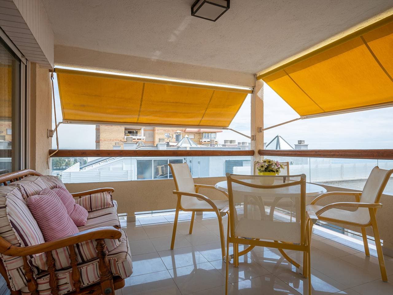 Foto 6 von 36: 2-Zimmer-Wohnung mit Meerblick in Torredembarra