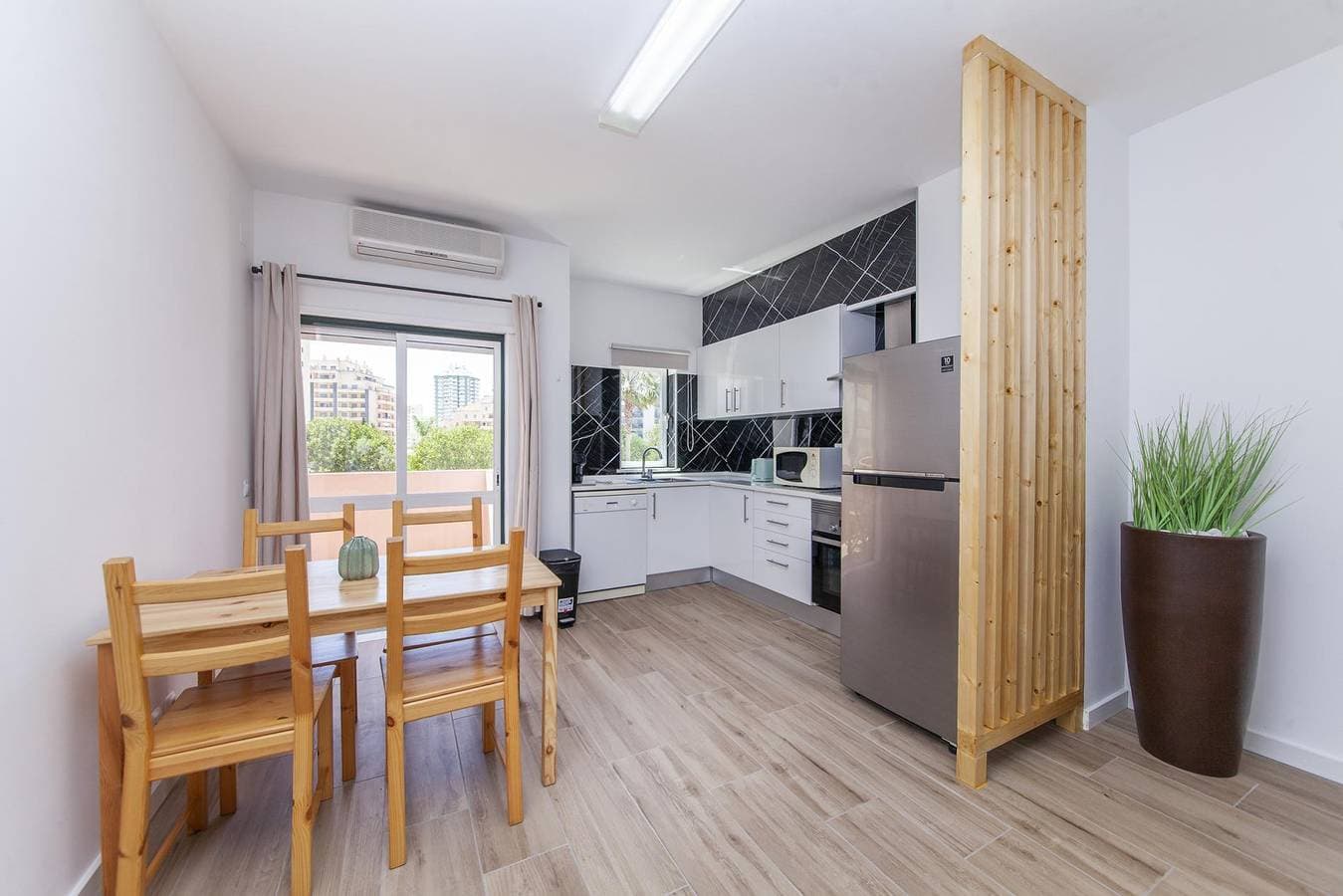 Foto 2 von 34: Ferienwohnung für 3 Personen mit Balkon