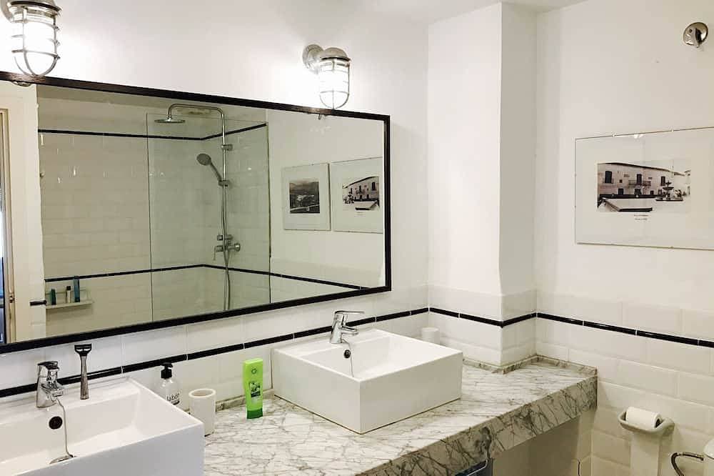 Foto 10 von 30: Salobreña Old Town Duplex: Stylish, Comfortable & Bright.
