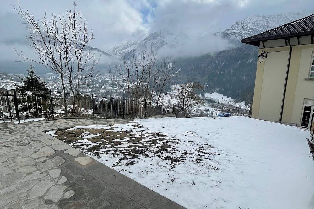 Foto 8 von 12: New apartment with panoramic view for 5 people 1km from Ponte di Legno