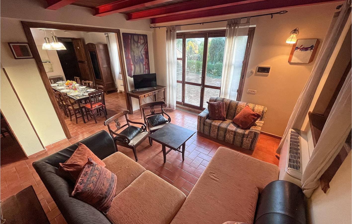 Foto 3 von 36: 180 Sq Ft Wohnung mit Parkplatz, AC, Pool & Garten