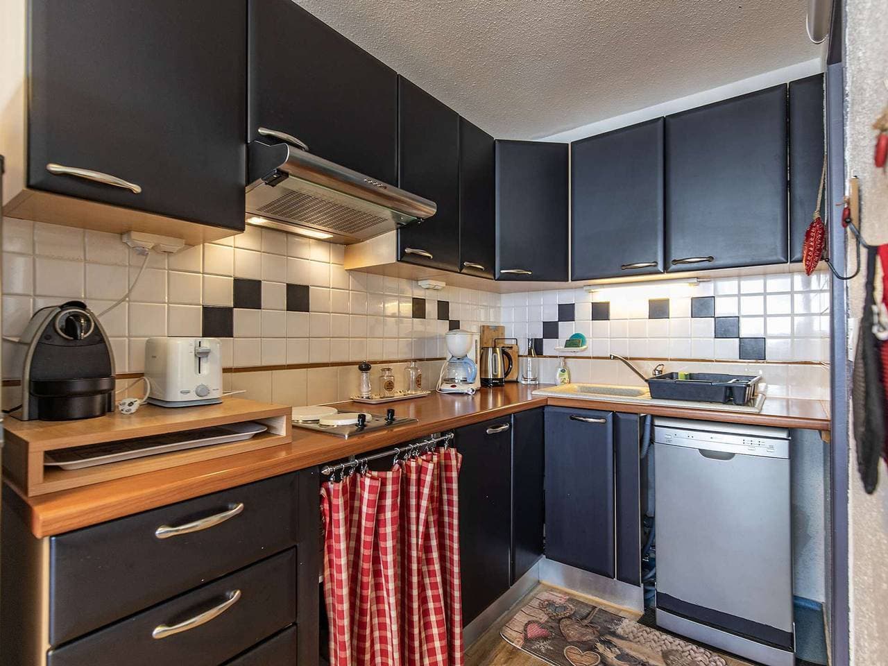 Foto 4 von 12: Studio Kabine 5 Pers, Balkon, ausgestattete Küche, Skiraum