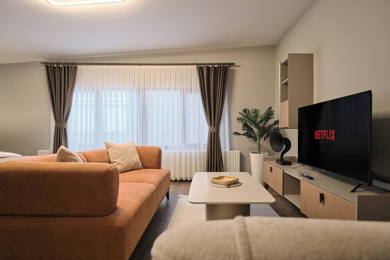 Foto 3 von 38: Modernes 2Br, 2 Wohnbereiche, 2 Bäder, Kadiköy