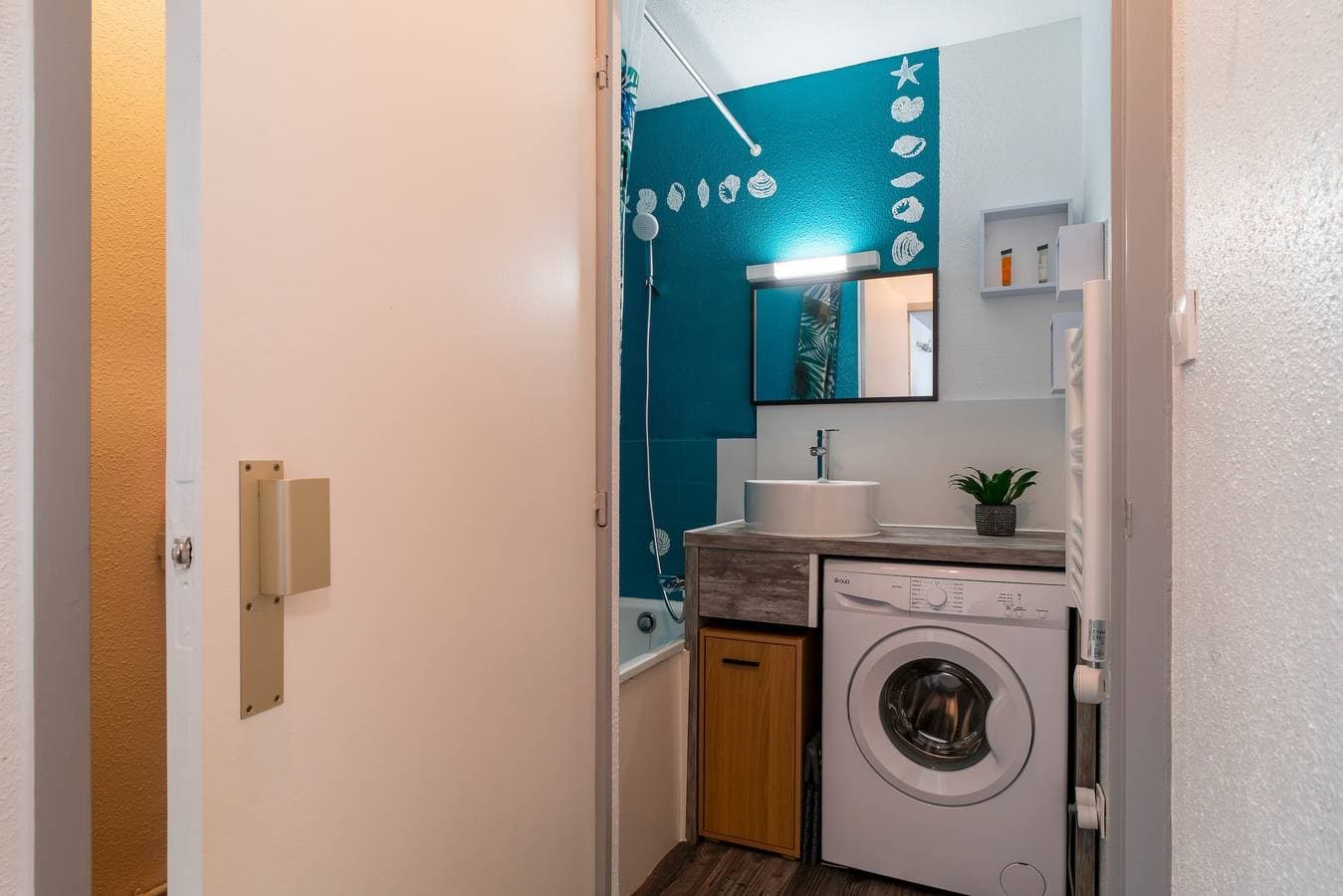 Foto 8 von 12: Ferienwohnung für 4 Personen mit Terrasse