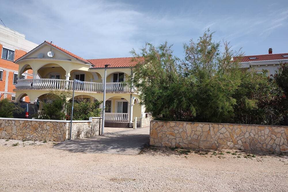 Foto 6 von 13: Ferienwohnung Direkt am Meer Erste Reihe Insel Vir Süds. nahe Zadar 2Pers.