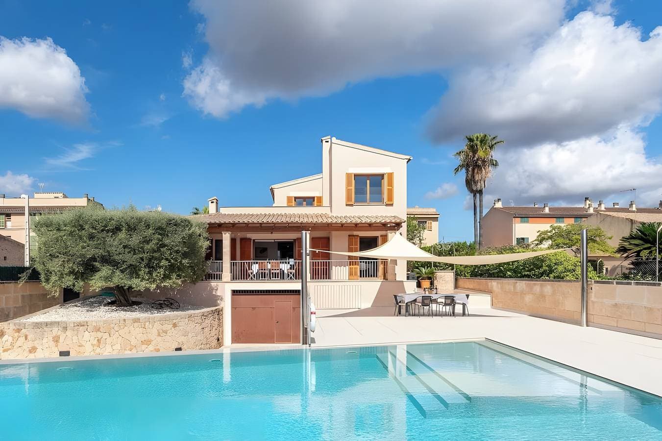 Foto 3 von 30: Fantastische Villa mit Ausblick