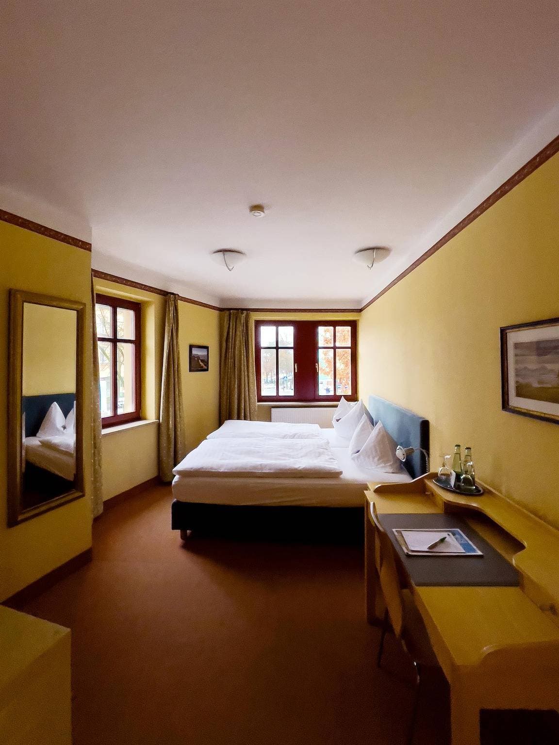 Foto 4 von 8: Doppelzimmer