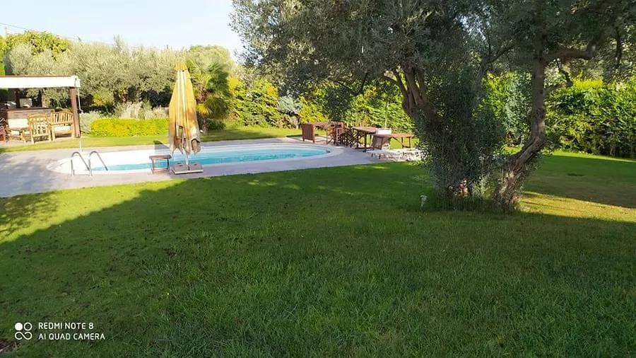 Foto 3 von 46: Villa für 14 Personen mit Balkon