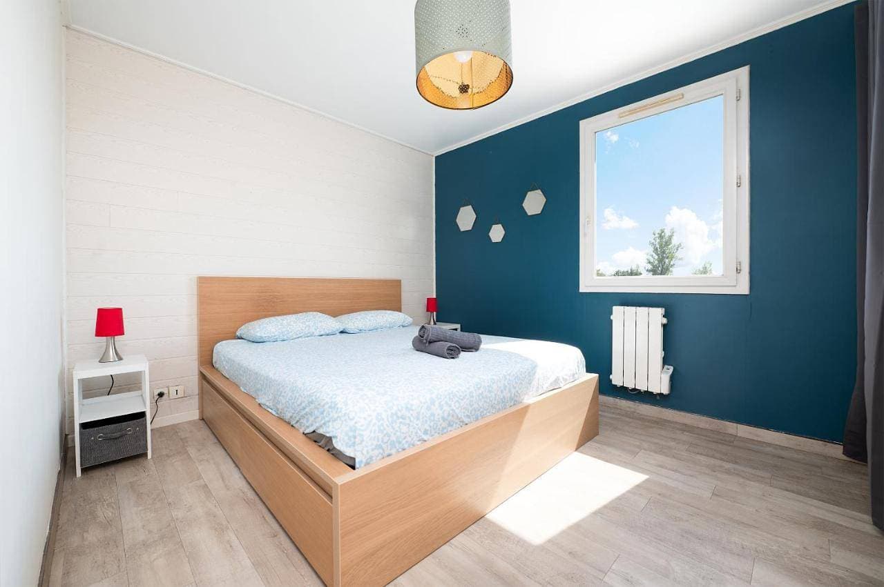 Foto 5 von 37: Three-Bedroom Apartment