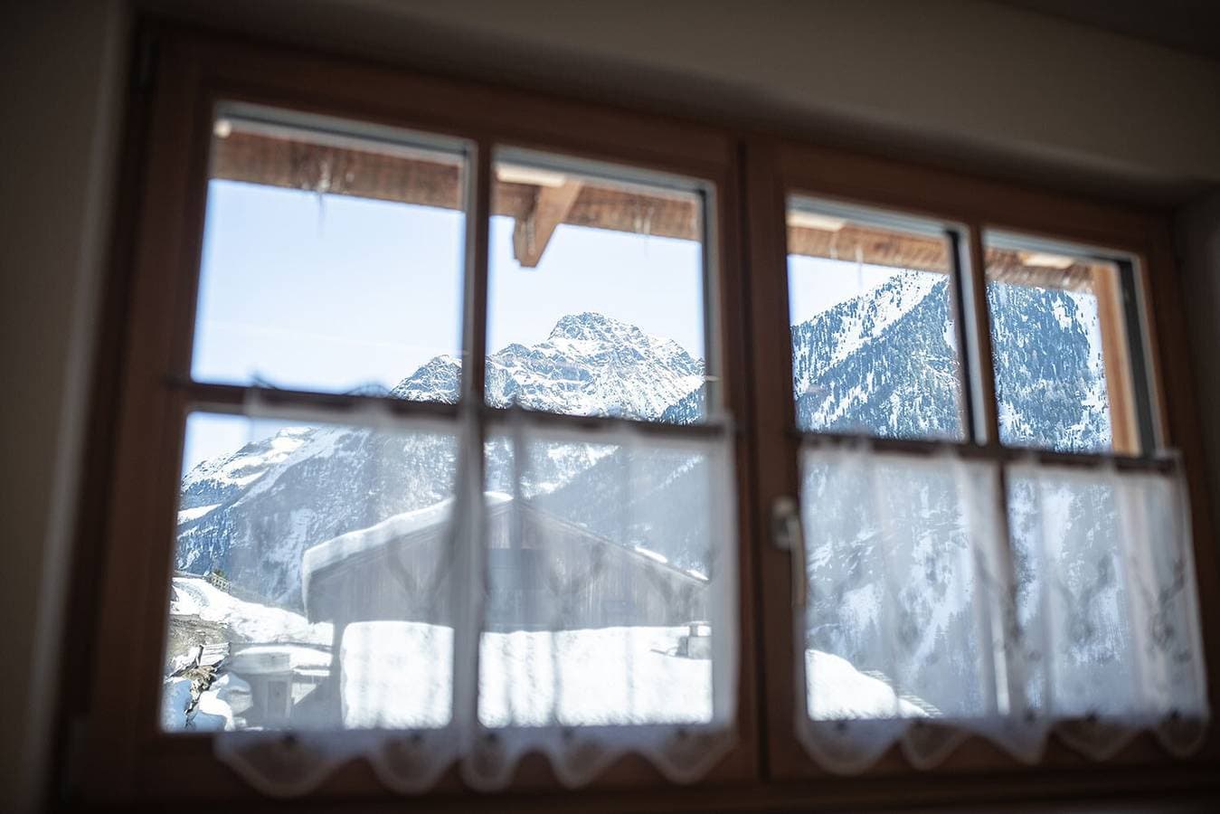 Foto 10 von 10: Ferienwohnung "Edelweiss" mit Bergblick, privater Terrasse und WLAN