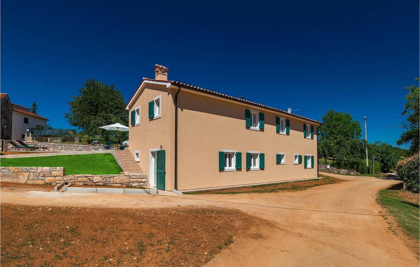 Charmantes, ca. 15 m² großes Apartment mit Pool, WLAN und Parkplatz 1