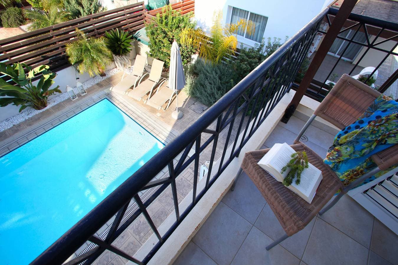 Foto 2 von 15: Villa für 4 Personen mit Balkon/Terrasse