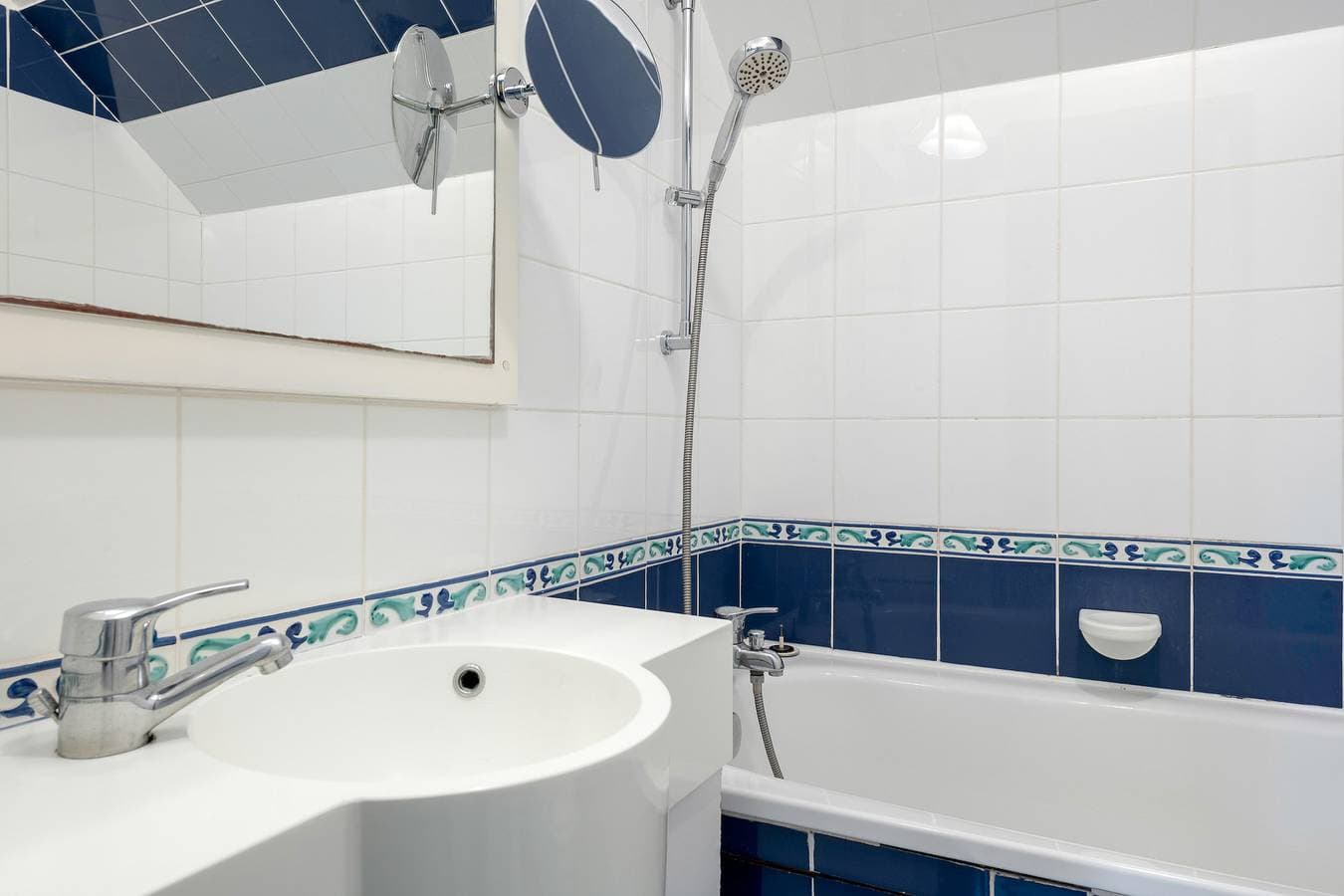 Foto 7 von 22: Gegenüber der Marina, Haus für 6 Personen, Pool