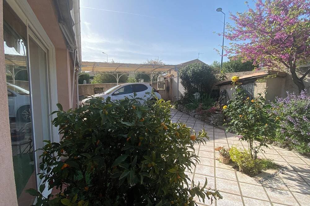 Foto 11 von 26: Charming single storey villa, sun, shading, for 6 people, pets allowed