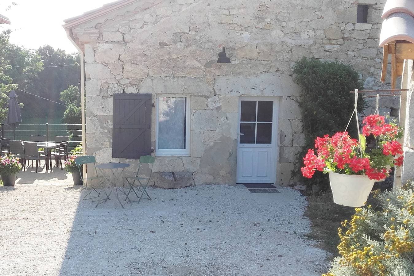 Foto 7 von 23: Ferienhaus auf dem Land mit privater Terrasse, Garten und WLAN