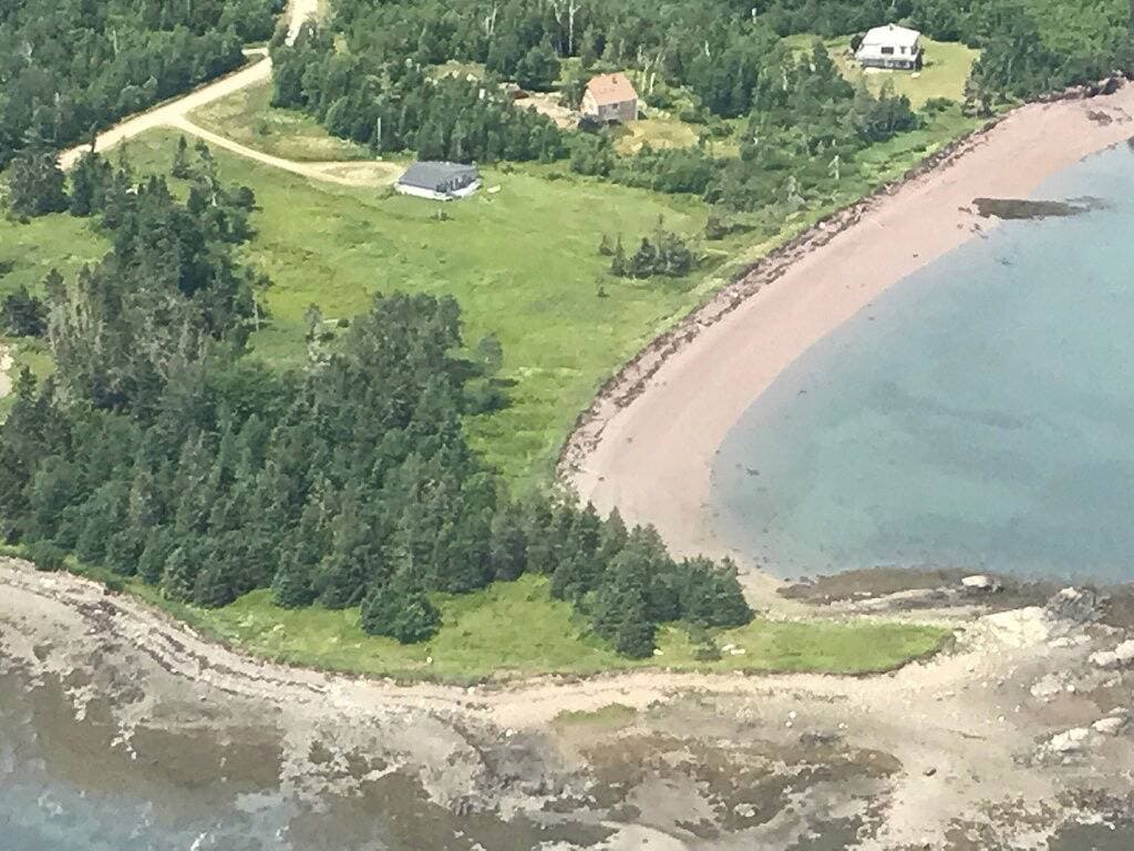 Foto 11 von 21: Beach Cottage in DownEast Maine