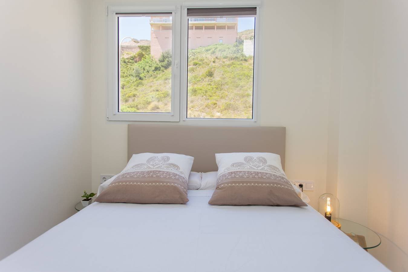 Foto 10 von 56: Ferienwohnung für 4 Personen mit Meerblick