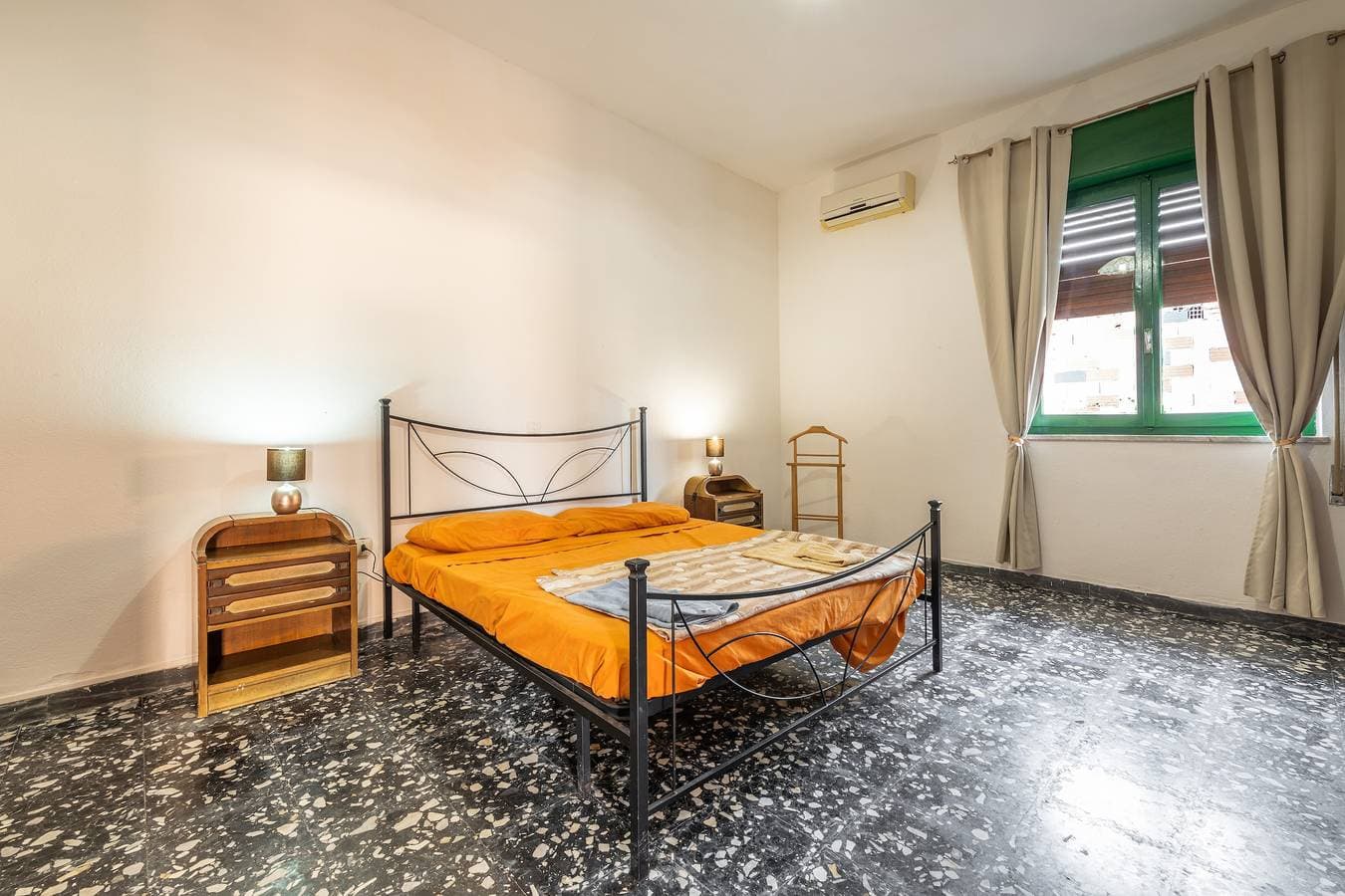 Foto 6 von 27: Ferienhaus Villetta Luisa mit Bergblick und Terrassen