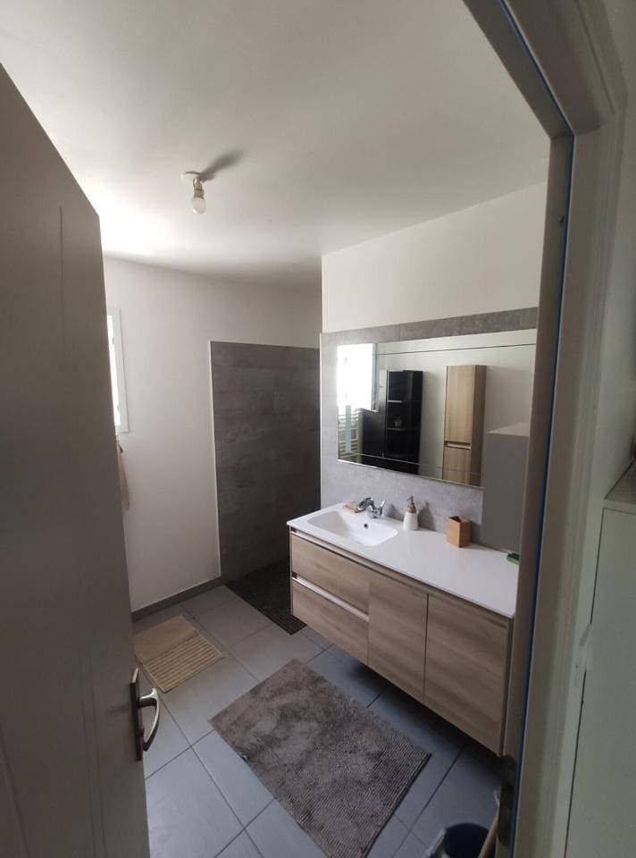 Foto 7 von 36: Three-Bedroom House