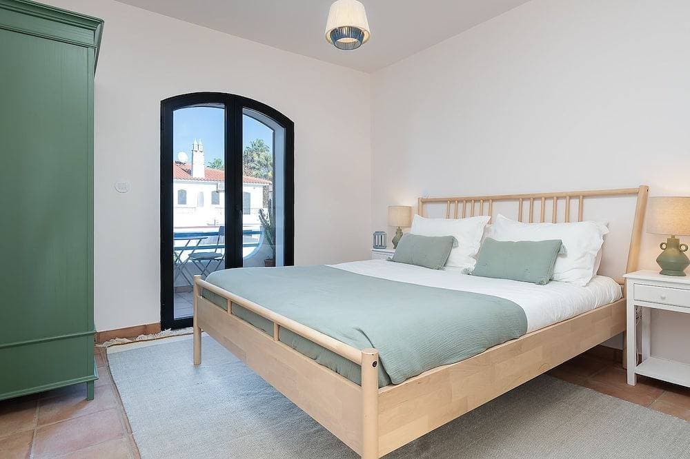 Foto 5 von 27: Vila Ramalhete W/ 3 Bdr & Balcony by LovelyStay
