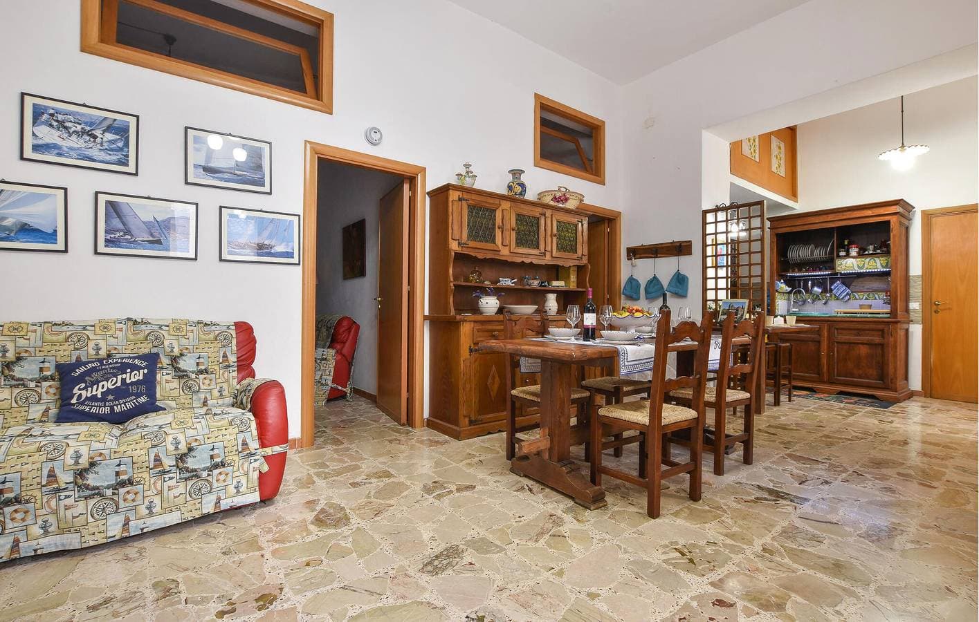 Foto 4 von 21: Gemütliche 1-Zimmer-Wohnung in Küstennähe mit Restaurants, WLAN und Parkplatz
