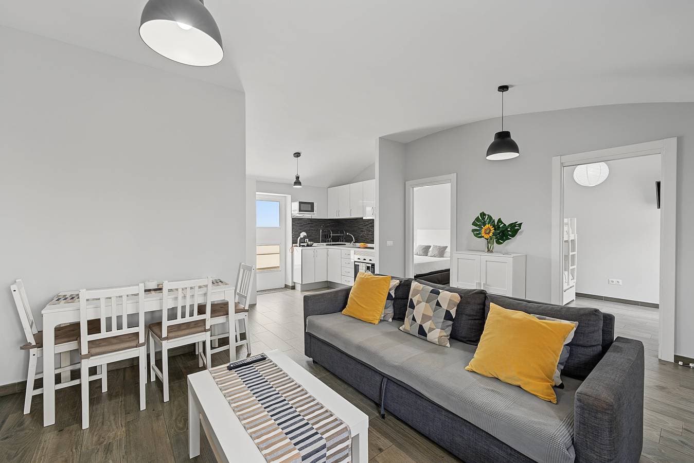 Foto 7 von 41: Casa Alma Marbella: private Terrasse, WLAN und Klimaanlage
