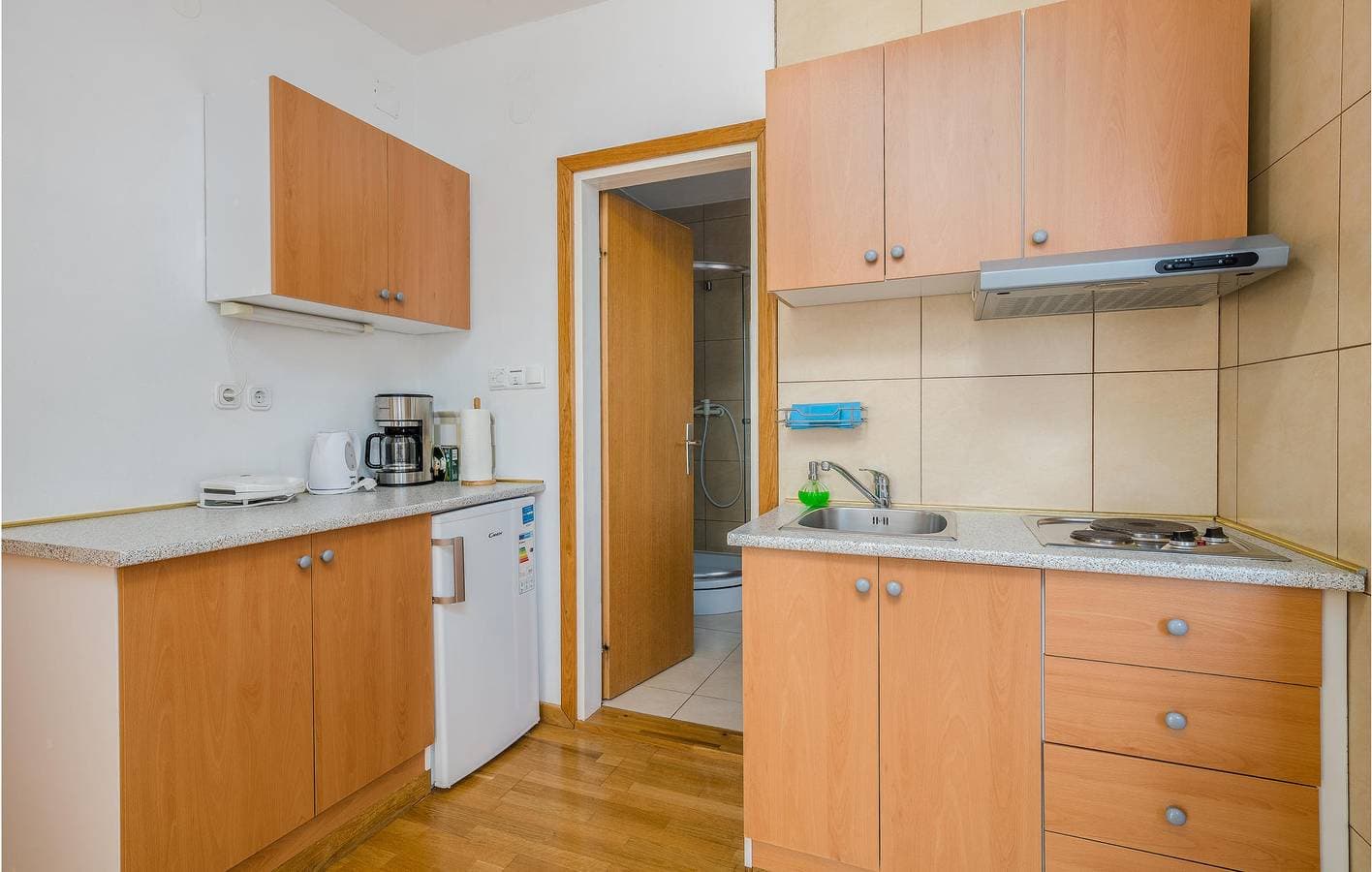 Foto 8 von 23: Gemütliches Apartment mit Meerblick, Terrasse, WLAN und Parkplatz – 900 m vom Strand entfernt
