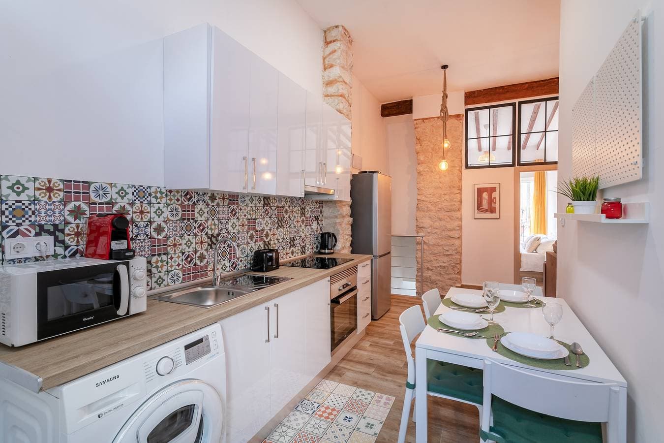 Foto 12 von 23: Ferienwohnung "Bel Rustique" mit privatem Garten und WLAN