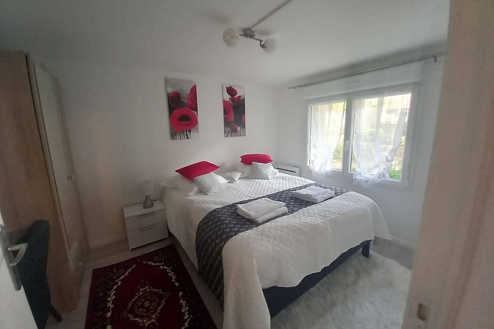 Foto 2 von 25: Cosy T3, large garden, 200 m from Parc St Nicolas, parking, Wifi Thd, Angers