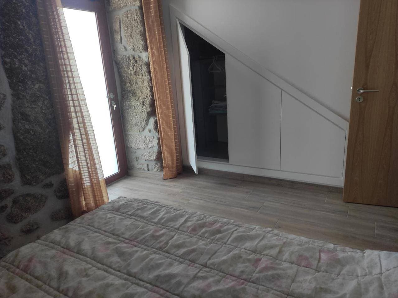 Foto 7 von 22: Three-Bedroom House