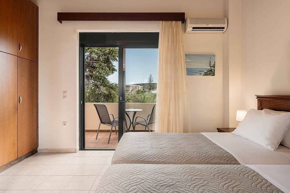 Foto 5 von 30: Corali Villa III - Seaview, Pool & 450m to Beach