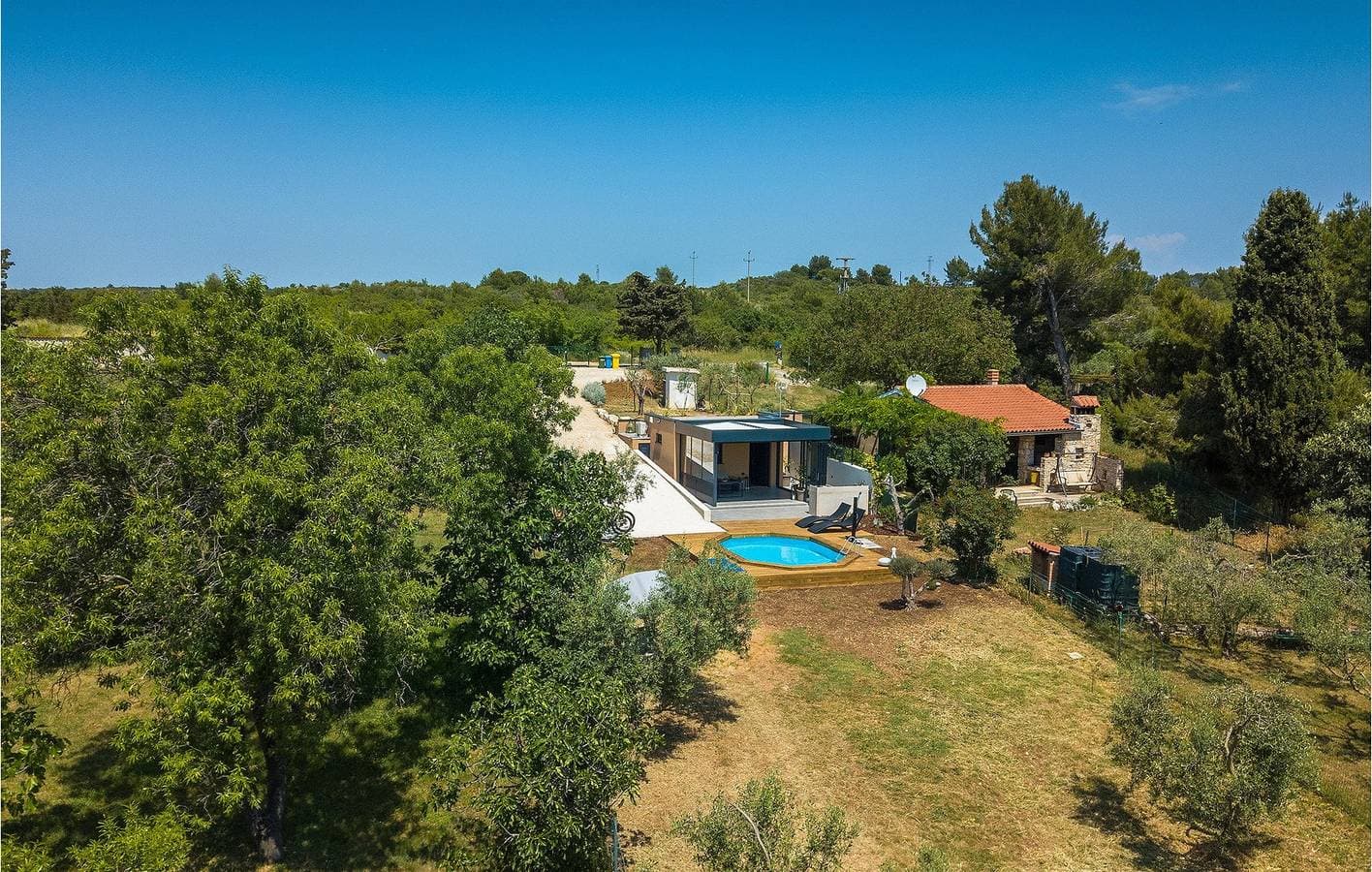 Foto 2 von 43: Gemütliche Ferienwohnung mit Pool, WLAN und 1,5 km zum Strand