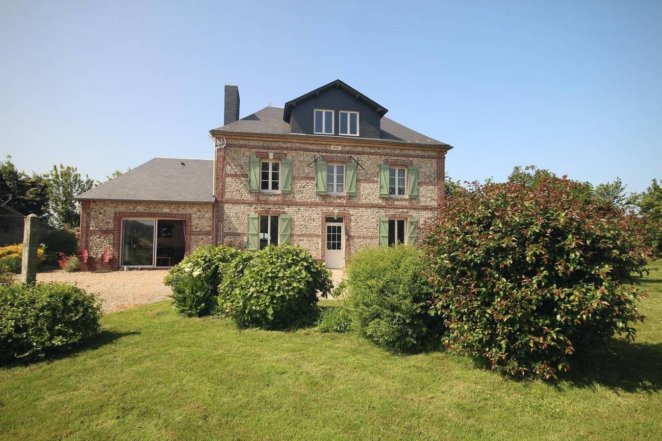 Foto 7 von 26: Côté Terre
