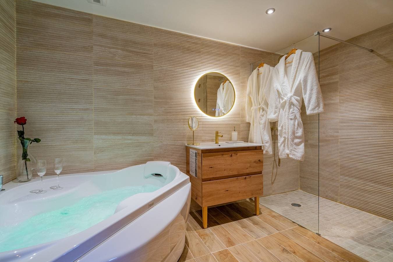 Foto 3 von 14: Ferienwohnung für 4 Personen mit Garten