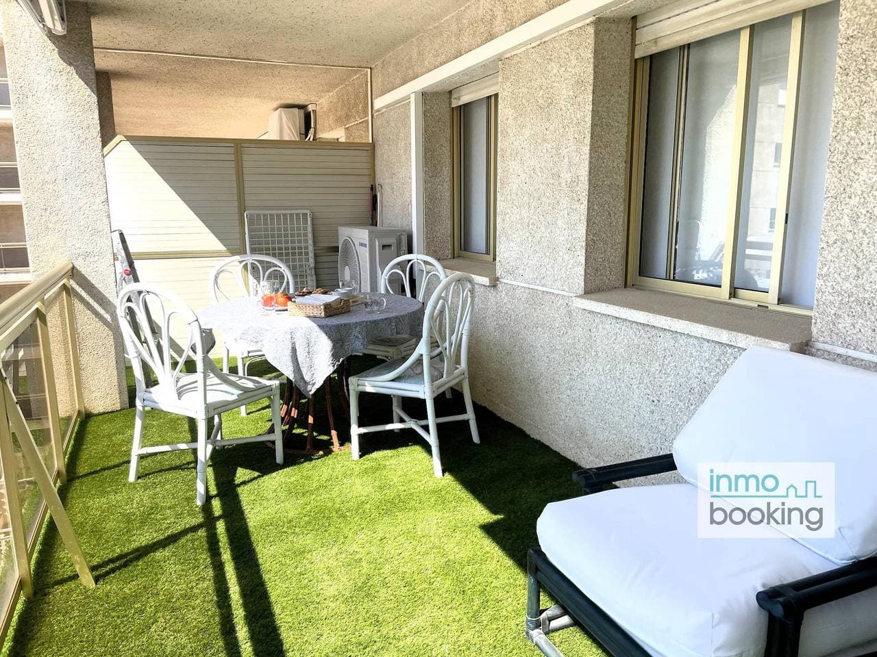 Foto 9 von 48: Ferienwohnung für 5 Personen mit Seeblick