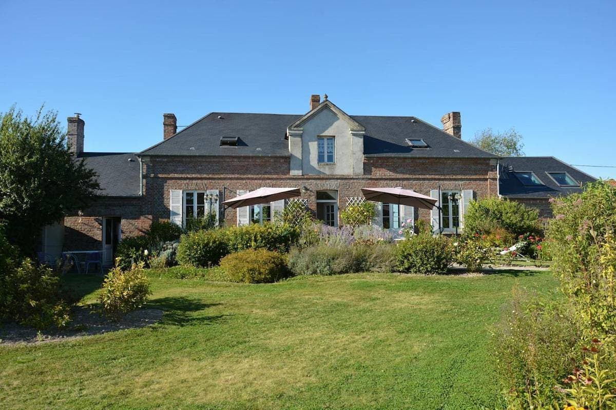 Foto 9 von 14: Three-Bedroom House