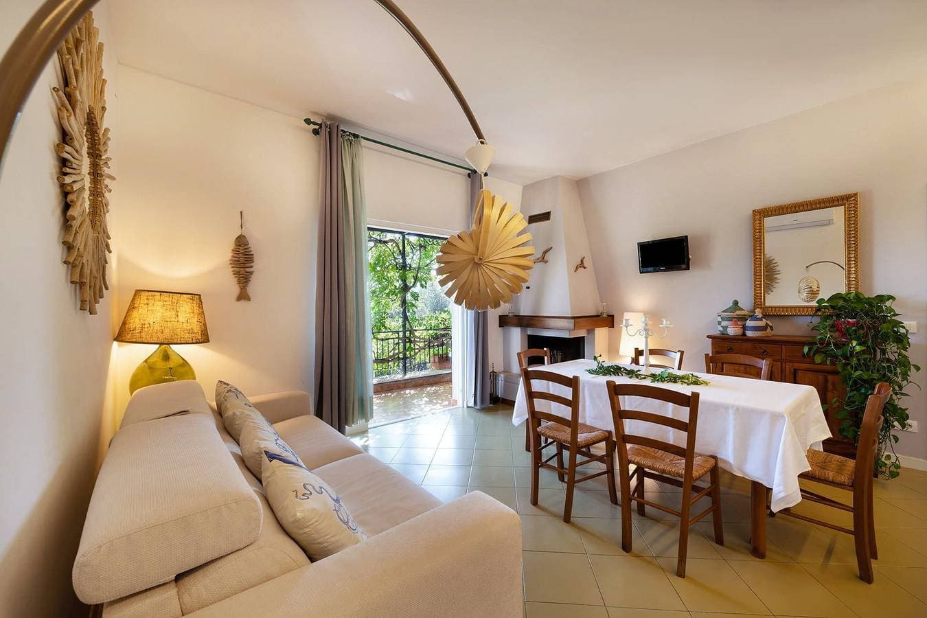 Foto 10 von 37: Villa für 6 Personen mit Garten